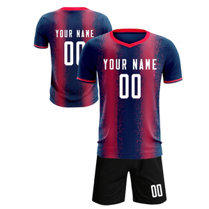 Ensemble de maillots de football personnalisés en polyester respirant, séchage rapide, pour entraînements et matchs professionnels en club, coupe courte - Product Image 1