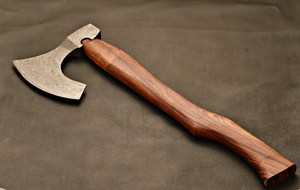 Damascus Steel Bearded Viking <b>Axe</b> Hand Forged Rosewood <b>Handle</b> Outdoor Camping Hunting <b>Axe</b> OEM ODM Custom Wholesale - Product Image 2
