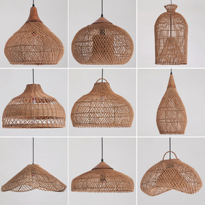 Lampe suspendue en rotin naturel en forme de cloche, tressée à la main, avec cordon réglable E27, pour la décoration de café, restaurant, hôtel - Product Image 6