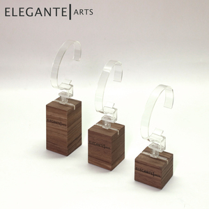 Vitrine de montres classique et élégante - Product Image 3