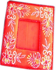 Zari <b>Embroidery</b> Photo <b>Frame</b> Pictures <b>Frames</b> Square crystal photo <b>frame</b> Ornate beaded design tabletop Horizontal display - Product Image 4