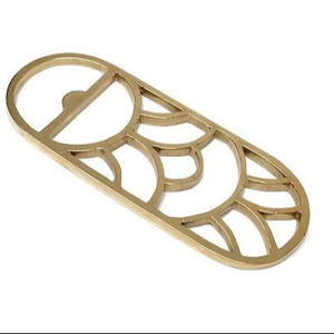 Ouvre-bouteille en métal gravé avec logo personnalisé, cadeau promotionnel, accessoire de bar en acier inoxydable durable, design unique - Product Image 1