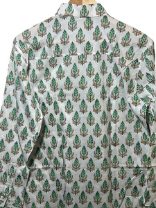 Camisa de Manga Larga Eco Premium 100% Algodón para Hombre, Estampado Floral Hecho a Mano |   Estampado con Tintes Naturales |   Exportador India - Product Image 4