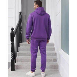 Conjunto deportivo informal para hombre con capucha, pantalones jogger y sudadera con cremallera, ropa deportiva para correr y uso diario. - Product Image 2