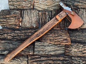 ขวานเหล็ก Patriot Tomahawk 5160 พร้อมด้ามไม้พะยูงและปลอกหนังสำหรับการเอาชีวิตรอด - Product Image 6