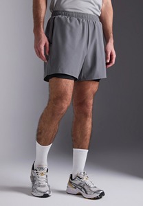 Shorts de sport respirants à double couche avec logo personnalisé, pour la course et l'entraînement, fabrication en gros - Product Image 5