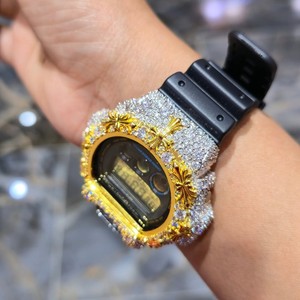 Reloj Digital de Cuarzo con Incrustaciones de Moissanita, Caja Redonda de 42 mm en Tono Dorado, Correa de Acero Inoxidable, Resistente al Agua, Caja de Regalo - Product Image 3