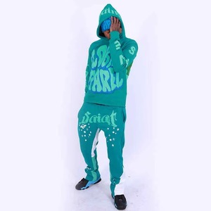 Conjunto de Sudadera y Pantalones Deportivos Personalizados con Estampado Puff: Sudadera Corta con Capucha y Pantalones Acampanados, Pantalones Deportivos Apilados con Estampado Puff - Product Image 3