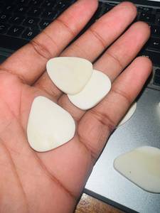 Premium Natural Bone <b>Guitar</b> Picks Handmade Polished <b>Plectrum</b> Acoustic Electric <b>Guitar</b> Natural Crafts - Product Image 2
