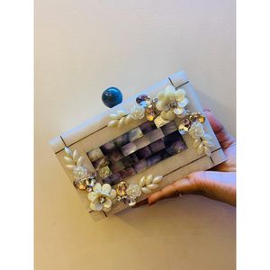 Pochette de soirée élégante pour femme, artisanat en résine tendance - Product Image 5