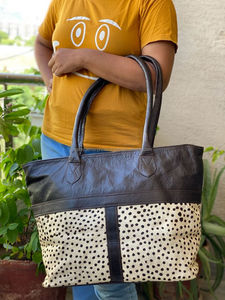 Nuevo diseño de piel Bolso grande Bolsos de cuero de vaca Bolso de mano - Product Image 5