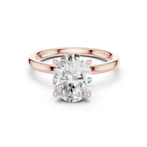 Anillo de Diamante Cultivado en Laboratorio de 2ct con Corte Cojín, Diseño Loto Esculpido, Engaste de Garra, Piedras Laterales Pavé, Joyería Solitaria de Oro Personalizada - Product Image 1