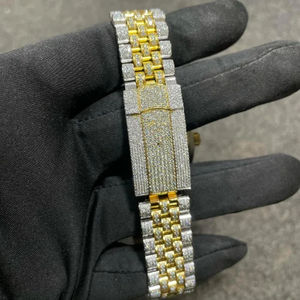 Montre de luxe en moissanite diamantée la plus vendue avec diamants de clarté VVS, logo personnalisé, boîtier rond, prix de gros, montre pour homme - Product Image 3