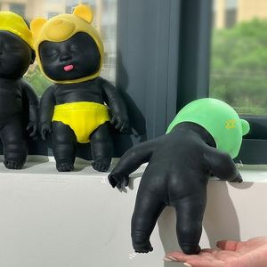 Muñeca Negra Grande Rellena de Arena, de Plástico, Resistente para Estirar y Apretar, No se Recompone, Juguete de Descompresión - Product Image 1