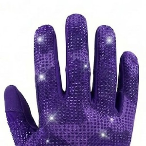 Gants de football américain personnalisés avec grip adhésif, strass, sangle Velcro réglable, couleurs personnalisées pour adultes unisexes - Product Image 4