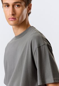 Tee Drop Shoulder Regular Fit 100% Cotton Quick Dry Anti-Wrinkle Breathable <b>Summer</b> <b>Shirt</b> - Product Image 3