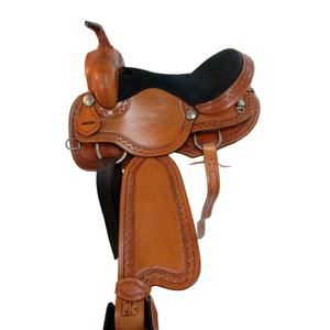 Silla de montar de cuero de primera calidad, hecha a mano, con detalles grabados y diseños personalizados, para accesorios de equitación y carreras de caballos. - Product Image 3