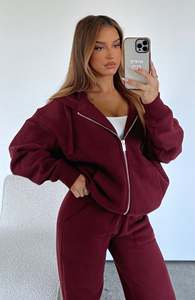 Ensemble de survêtement athlétique personnalisé de haute qualité pour femme, rose uni, en coton, avec sweat à capuche court zippé et pantalon de survêtement en maille - Product Image 2