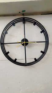 นาฬิกาแขวนโลหะเหล็กตกแต่งบ้านสไตล์ประเทศโบราณเหล็กด้อยเลขโรมันควอตซ์นาฬิกาขนาดใหญ่ - Product Image 4