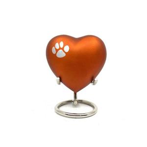 Urna Funeraria Plateada con Forma de Corazón y Soporte, Diseños Personalizables - Product Image 1