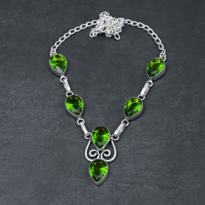 Piedra Preciosa de Peridoto Verde Místico Natural Personalizada, Plata de Ley 925 con Baño de Rodio, Joyería Fina Hecha a Mano por Diseñador - Product Image 2