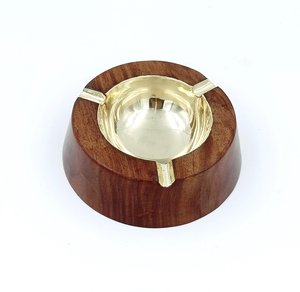 Cendrier rond en bois fait main pour cigarettes et cigares, cendrier décoratif en bois pour tabac, intérieur et extérieur, pour la maison et le bureau - Product Image 3