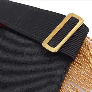 Tablier maçonnique de Haut Prêtre du Chapitre Royal Arch en velours rouge avec languettes latérales - Product Image 3