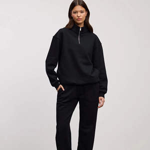 Último Diseño Personalizado: Conjunto Deportivo de Dos Piezas para Mujer, Estilo Jersey Relajado con Media Cremallera, Hombros Caídos, Color Negro, Ideal para Entrenamiento en el Gimnasio y Ropa Urbana - Product Image 1