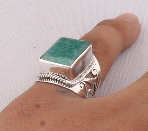 Bague en émeraude vintage en gros, style antique, en argent sterling 925, fournisseur de bijoux, style victorien - Product Image 4