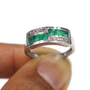 925 Sterling <b>Silver</b> <b>Emerald</b> with Diamond Cut Gemstone <b>Ring</b> Wholesale Natural <b>Emerald</b> Stone <b>Silver</b> <b>Ring</b> Jewelry Gift Engagement - Product Image 1