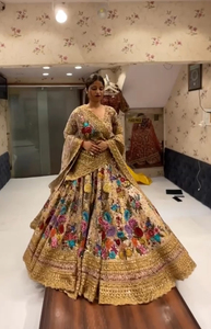 Indian Wedding Wear Fox Georgette Lehenga Set With <b>Sequins</b> Embroidery Unstitched Blouse Soft Butterfly Net Dupatta Heavy <b>Flared</b> - Product Image 3
