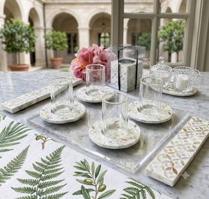 Ensemble de tapis et de dessous-de-plat classiques ronds avec motif de feuilles, design antidérapant, en rotin, diamètre 500 mm, pour la décoration de table - Product Image 1