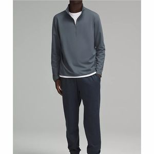 เสื้อสเวตเชิ้ตผู้ชายแบบซิป ¼  ลำลอง แขนยาว เนื้อผ้านุ่มสบาย เหมาะสำหรับฤดูหนาว - Product Image 5