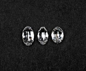 Diamant cultivé en laboratoire, certifié IGI, blanc, forme ovale, clarté VVS-VS, pour la fabrication de bijoux, bague de fiançailles ou boucles d'oreilles - Product Image 2