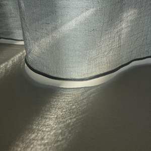 ผ้าม่านโปร่งแบบเชือก<span class=keywords><strong>รูด</strong></span>ที่ทันสมัยหรูหราพร้อมสัมผัสนุ่มสำหรับใช้ในบ้านโรงแรมสำนักงาน - Product Image 1