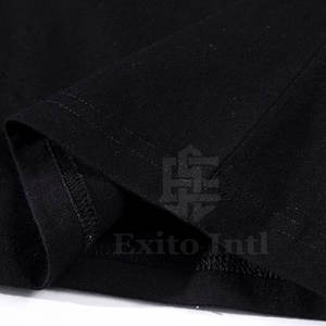 Camiseta de Hombre de Alta Calidad con Bordado, 100% Algodón, Estilo Urbano, Camiseta Minimalista con Bordado Premium - Product Image 4