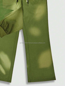 Conjunto Deportivo de Alta Calidad con Logotipo Personalizado, Ligero, Estilo Urbano Invernal 2026, Sudadera con Capucha y Pantalones Deportivos Vintage Lavados al Ácido para Hombre - Product Image 3