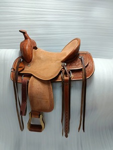 Selle de cheval en cuir classique de qualité supérieure avec doublure en tissu pour le saut d'obstacles, l'équitation en ranch et sur sentier - Vente en gros - Product Image 3