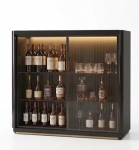 Armoire à vin en teck moderne Argmac, design durable et écologique avec trois compartiments pour la maison et les espaces de détente - Product Image 3