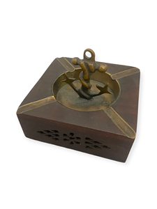 Cenicero de Madera Antiguo con Forma de Ancla, Accesorio Clásico Náutico para Fumar, Decoración Elegante para Mesa, Regalo para el Hogar, Artesanía de Uttarakhand Tajdaar - Product Image 4
