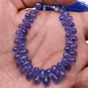 Tanzanita AAA+ de 3x5mm-5x8mm, forma de lágrima suave, briolette, tanzanita natural púrpura, piedras preciosas en forma de gota para la fabricación de joyas. - Product Image 2