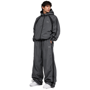 Survêtement unisexe en nylon coupe-vent surdimensionné avec fermeture éclair, panneau contrastant, logo personnalisé, veste coupe-vent imperméable et pantalon de jogging – Vente en gros - Product Image 1