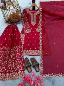 Collection de vêtements pour femmes Trendy Attire, ensembles Sharara pakistanais, broderies en georgette de designer, prix de gros - Product Image 3