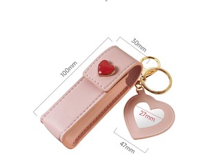 Nuevo Estilo 2026: Llavero Colgante de PU con Forma de Corazón para Lápiz Labial - Diseño de Alto Valor - Product Image 2