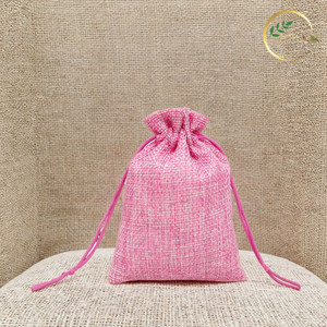 Bolsa de Almacenamiento de Yute Impermeable y Forrada para Guardar Ropa, Libros y Accesorios de Forma Segura - Product Image 2
