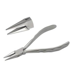 Alicates de punta fina de 145 mm de acero inoxidable con mordazas lisas, acabado mate y mangos cómodos para fabricación de joyas, crimpado y engarzado. - Product Image 1