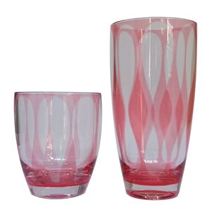 Gobelets en acrylique colorés en forme de ventre - Product Image 2