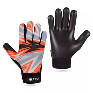 Guantes Deportivos Gaélicos Transpirables y Personalizables para Exteriores con Correa de Muñeca Ajustable, Antideslizantes, Dedos Completos y Elásticos - ELIXE SPORTS - Product Image 5