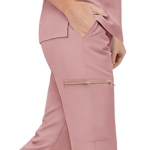 Ensemble de blouses médicales unisexes Solid Trader, tissu respirant, design léger et pratique, uniforme d'hôpital de qualité supérieure - Product Image 5
