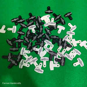 Colgantes Pequeños de Cuerno Hechos a Mano, Ecológicos, Modernos y Personalizables, para la Creación de Joyería al Mejor Precio - Product Image 3